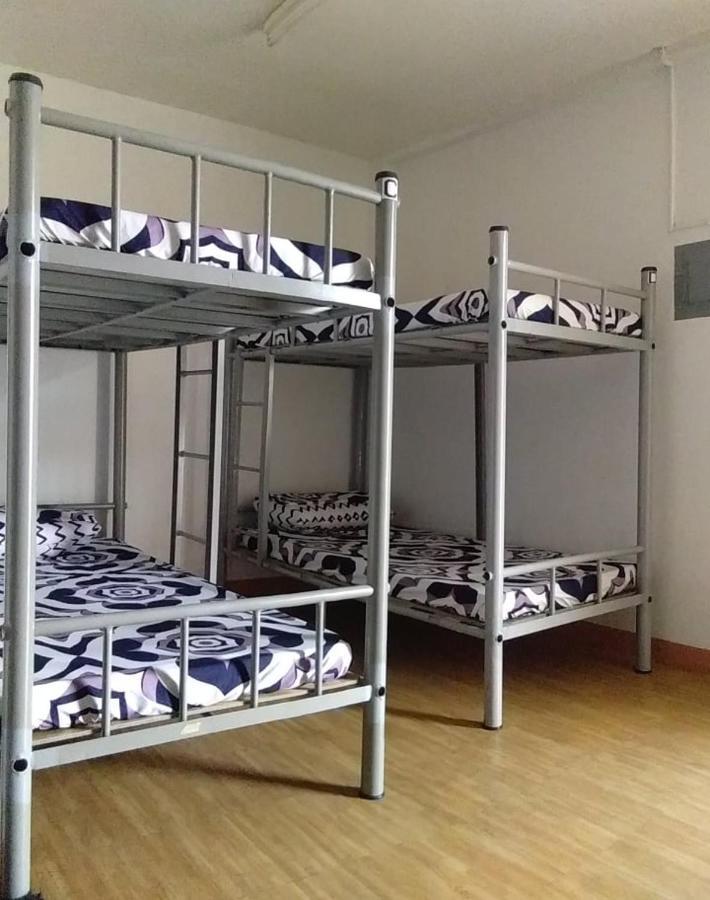 Mang Ben Dormitory Quezon City Bagian luar foto